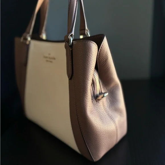 Kate Spade Luxury Bag - Picture 5 of 10